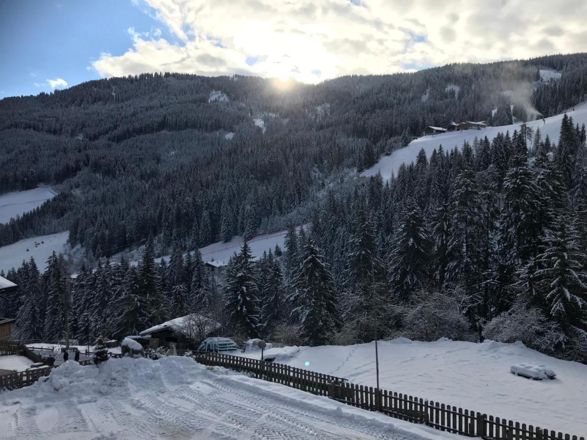 Alpenspitz Appartements - Garni - B&B 拉辛 外观 照片