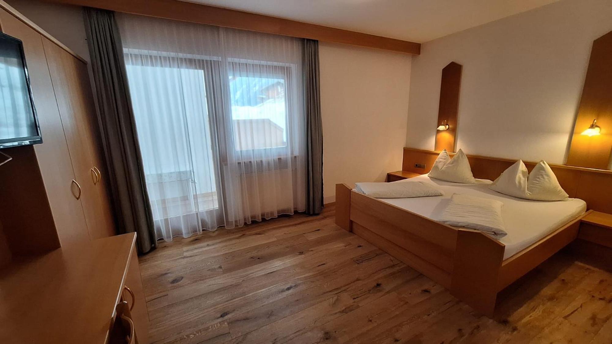 Alpenspitz Appartements - Garni - B&B 拉辛 外观 照片