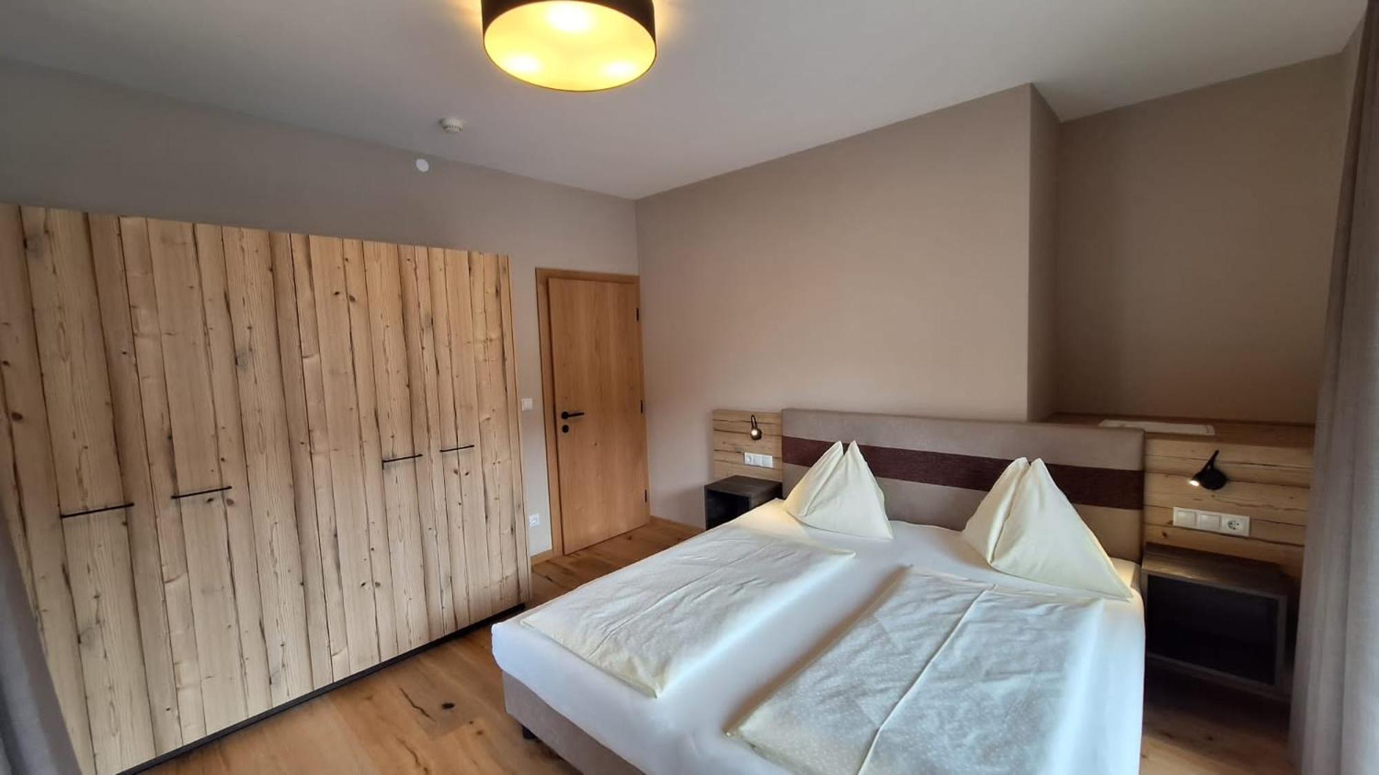 Alpenspitz Appartements - Garni - B&B 拉辛 外观 照片
